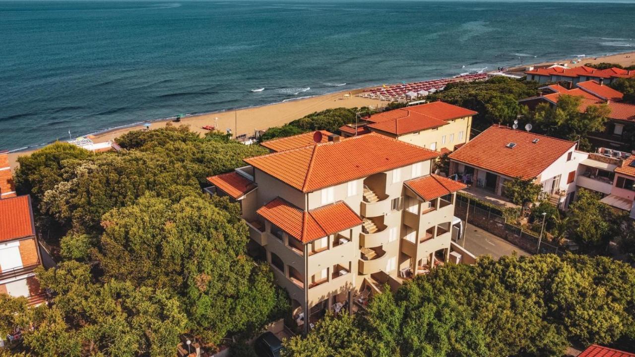 Zefiro Apartments Σαν Βιντσέντσο Εξωτερικό φωτογραφία