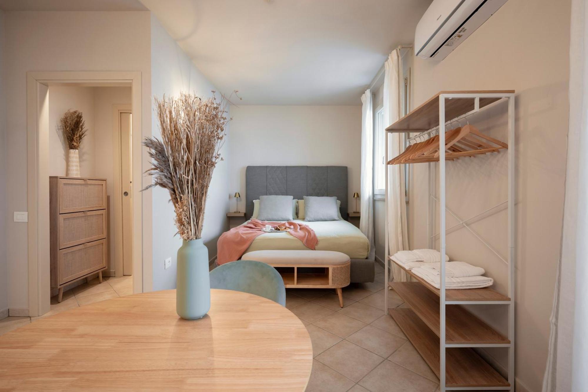 Zefiro Apartments Σαν Βιντσέντσο Εξωτερικό φωτογραφία