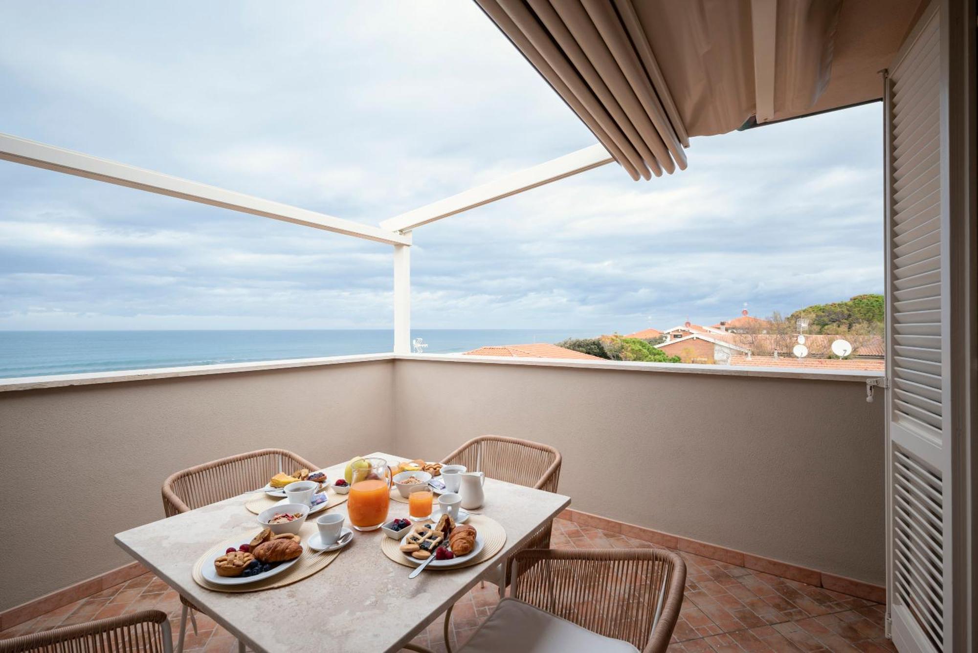 Zefiro Apartments Σαν Βιντσέντσο Εξωτερικό φωτογραφία