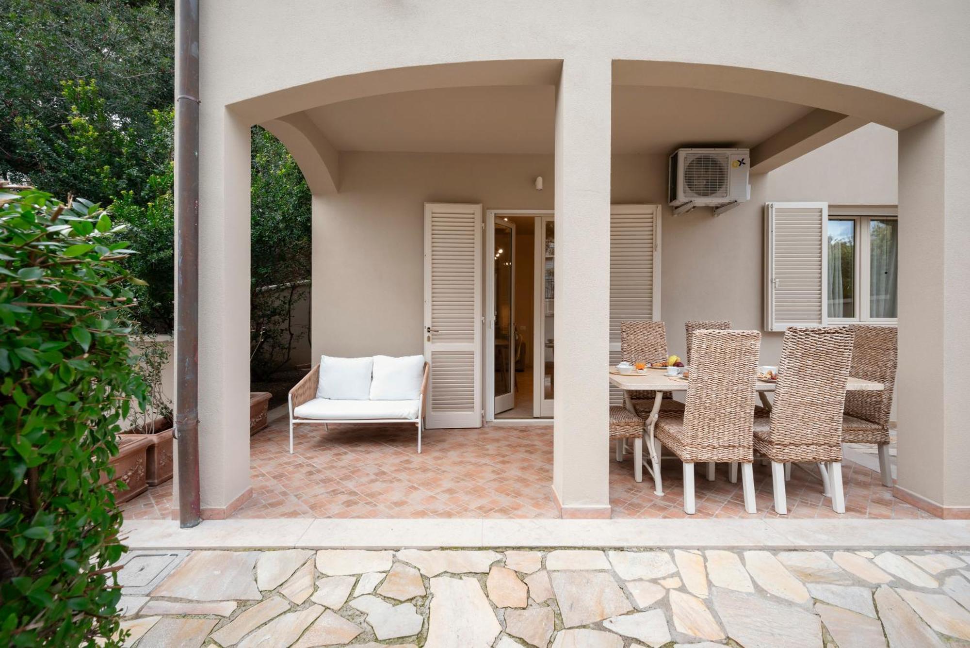 Zefiro Apartments Σαν Βιντσέντσο Εξωτερικό φωτογραφία
